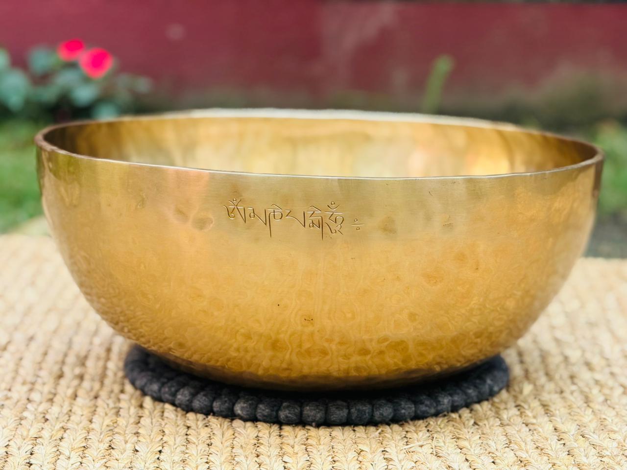 22” Golden Full Moon Mother Bowl